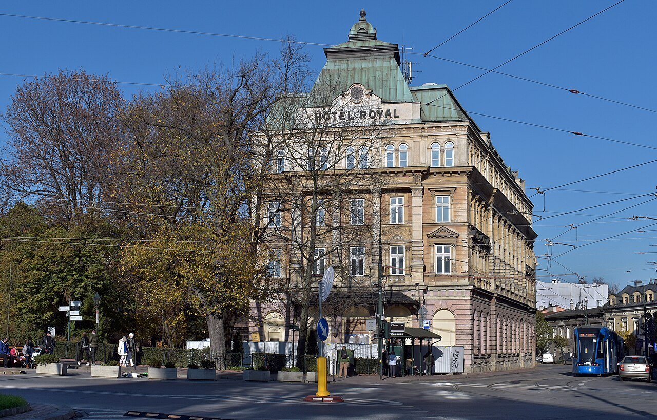 Hotele WAM — Royal Kraków, Ikar Poznań, Dedal Malbork, Mazowiecki Warszawa, Huzar Lublin