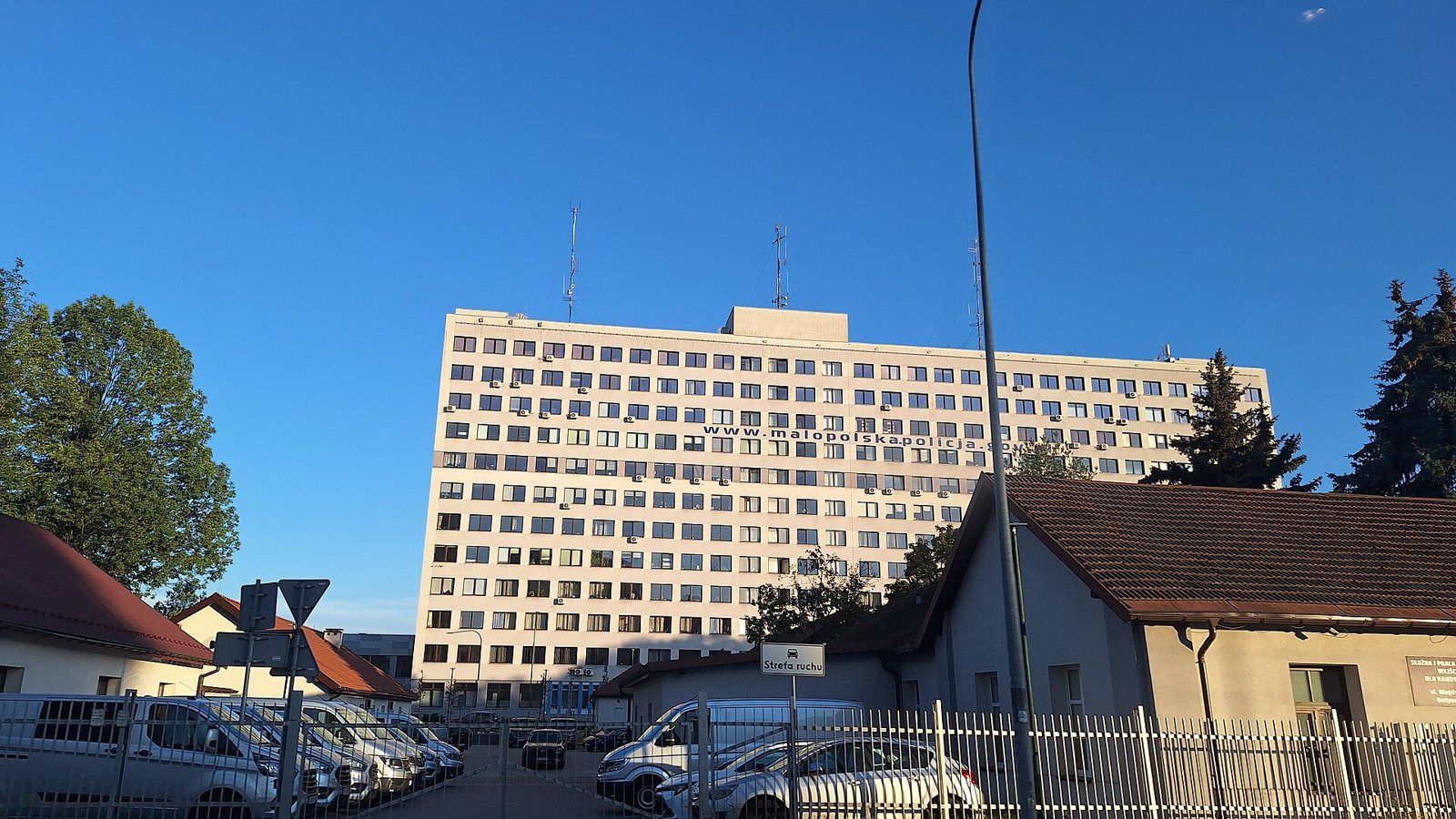 Voivodeship Police Headquarters, Kraków — Building D — Eko Elprom project